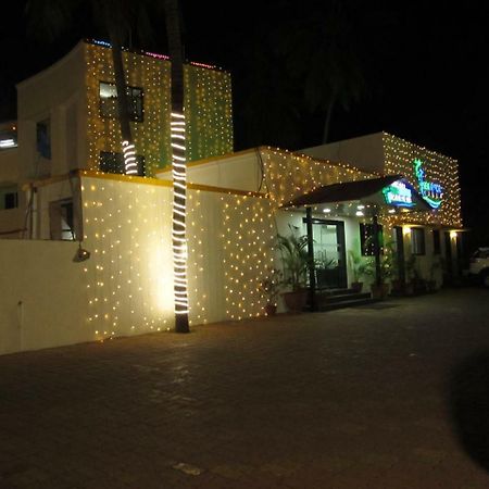 Hotel Sea Rock Villa Daman Luaran gambar