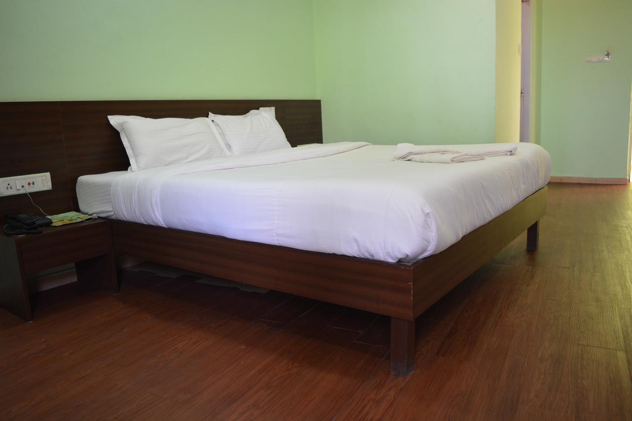 Hotel Sea Rock Villa Daman Luaran gambar