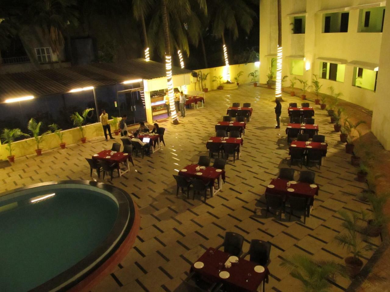 Hotel Sea Rock Villa Daman Luaran gambar