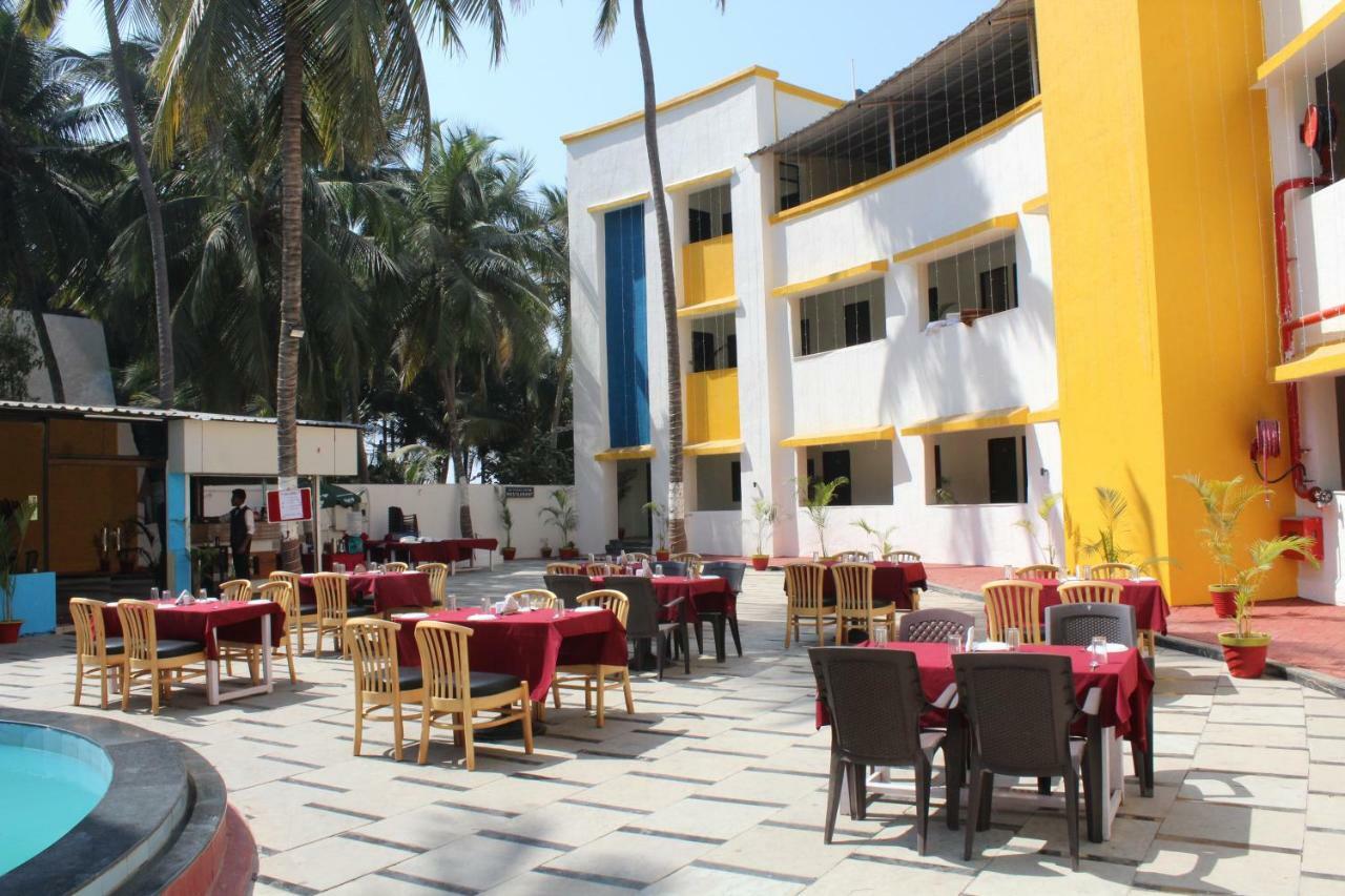 Hotel Sea Rock Villa Daman Luaran gambar