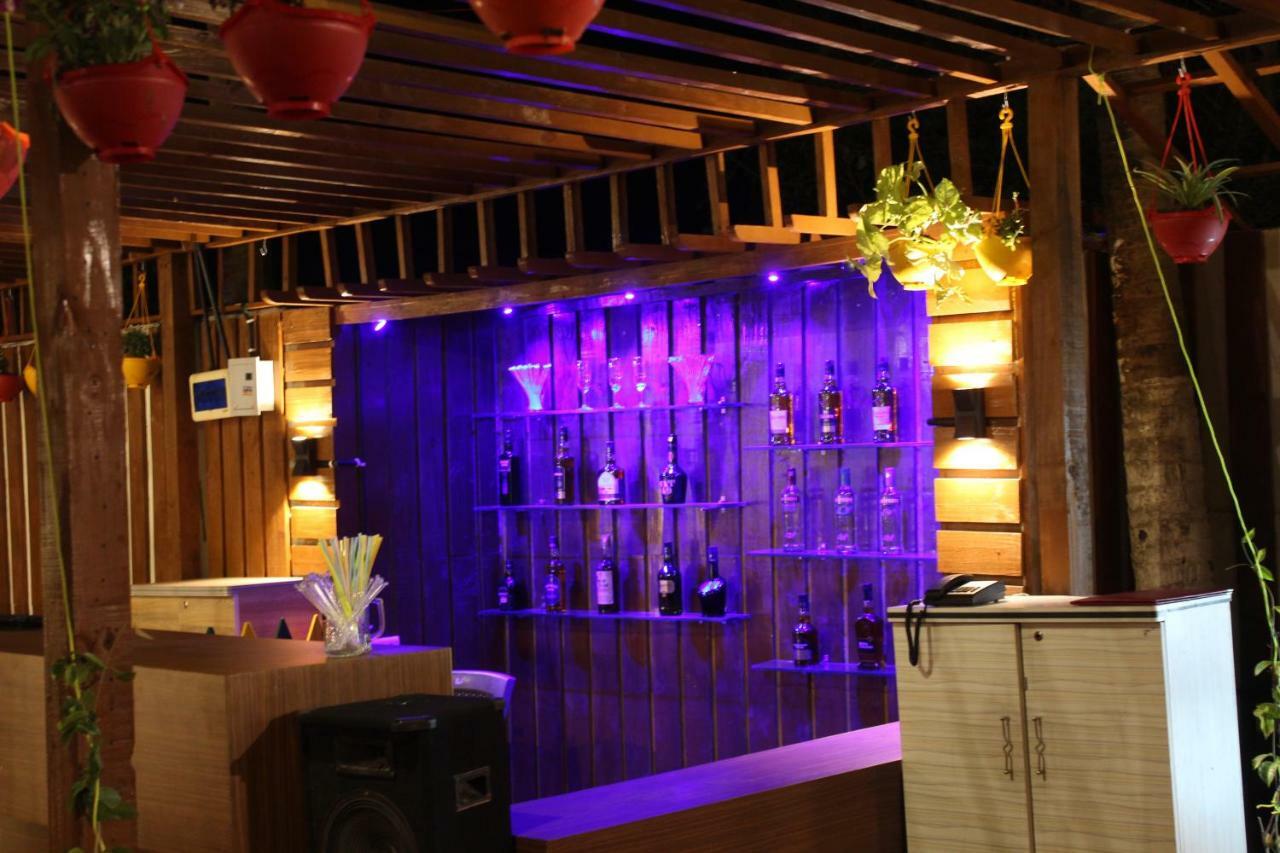 Hotel Sea Rock Villa Daman Luaran gambar