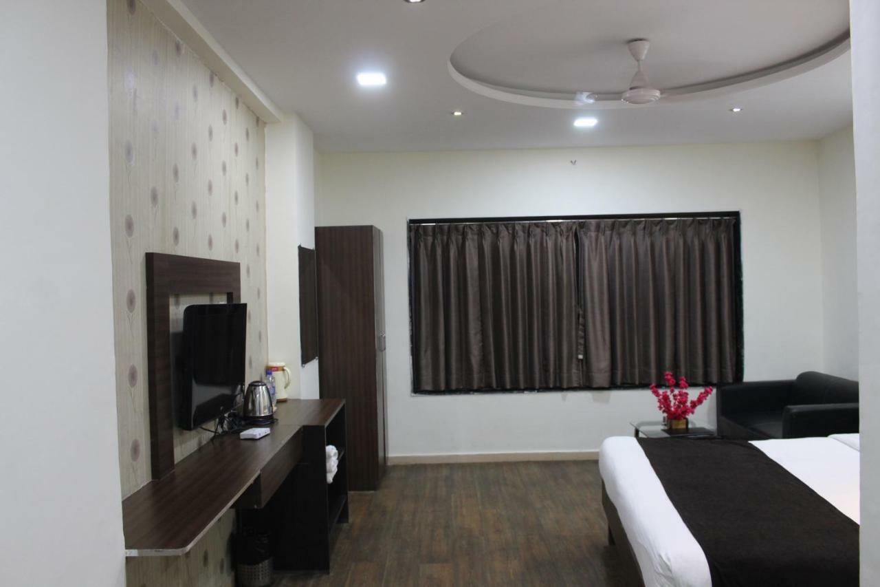 Hotel Sea Rock Villa Daman Luaran gambar