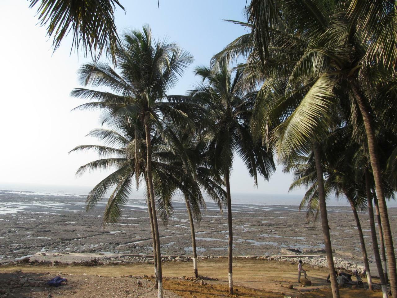 Hotel Sea Rock Villa Daman Luaran gambar